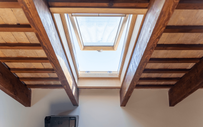 La luz de la Malvarrosa entra por la ventana