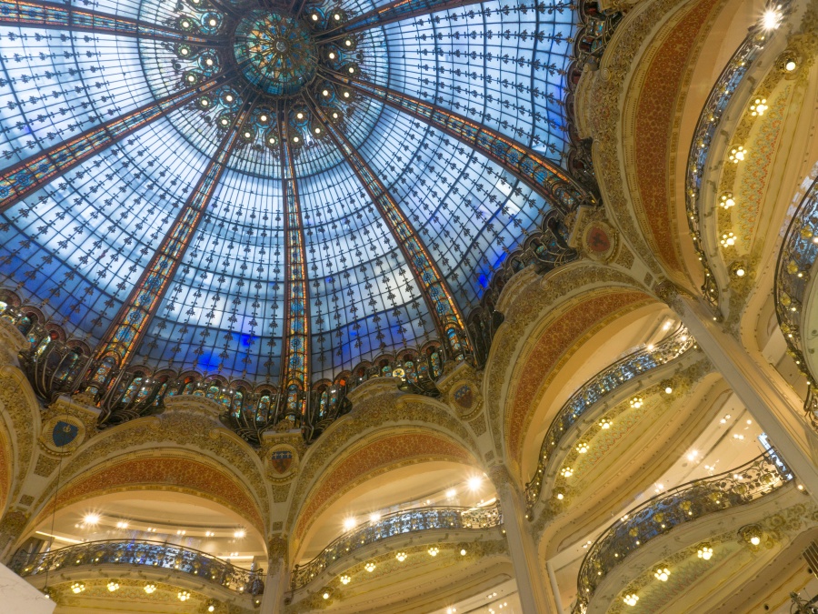 La cúpula de vidrio del Galeries Lafayette, emblema del Art Nouveau