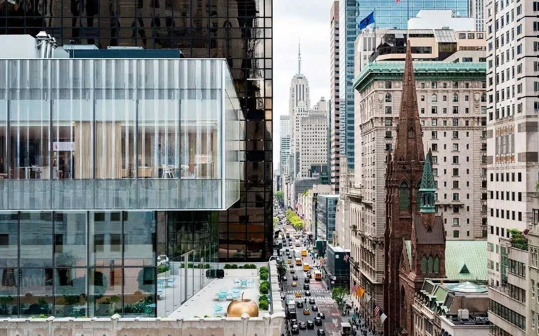 Un cubo de vidrio para la flagship de Tiffany & Co en Nueva York